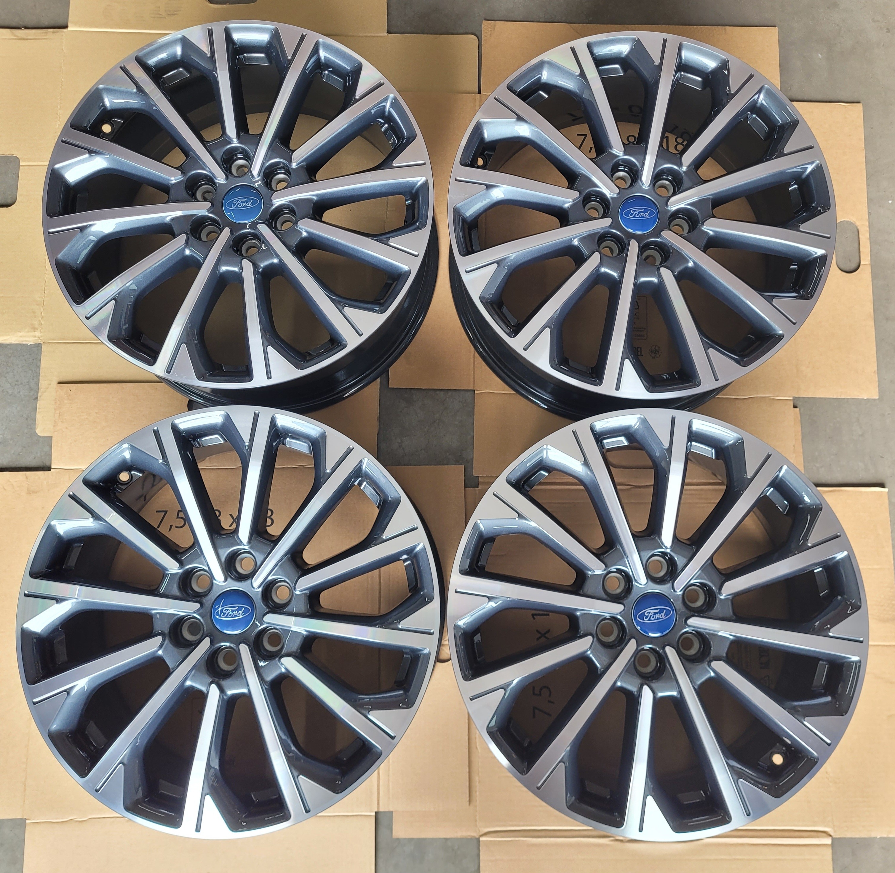 Alufelgen Original 4 Stk. Ford Transit VW T7 Bus 19 Zoll Felge 7,5x19 et52,5 6x120 88583