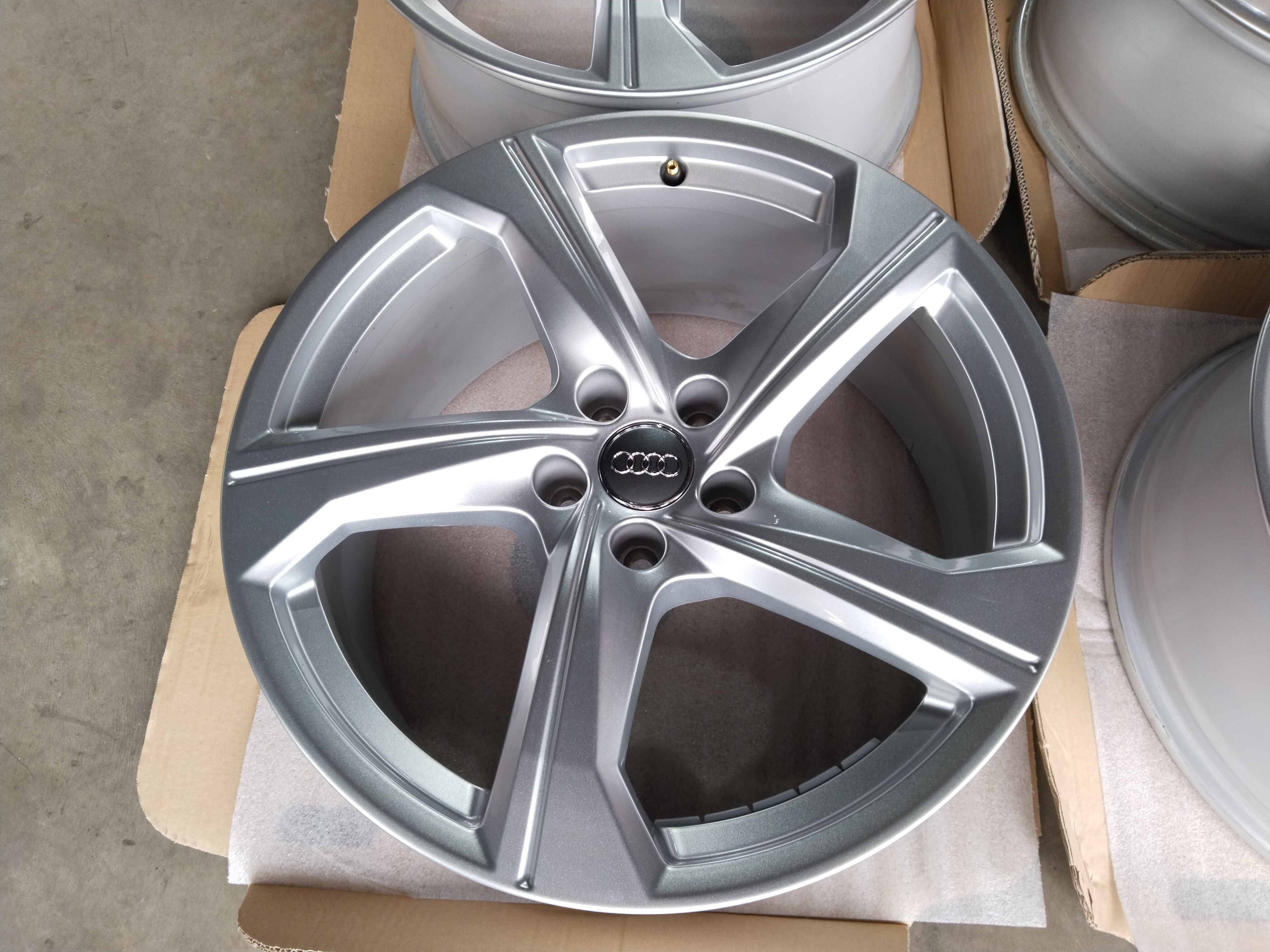 ALUFELGEN19 ZOLL Originale Audi Alufelgen S Line 8,5x19 et40 4K0 601 025AJ 5x112 66,6mm